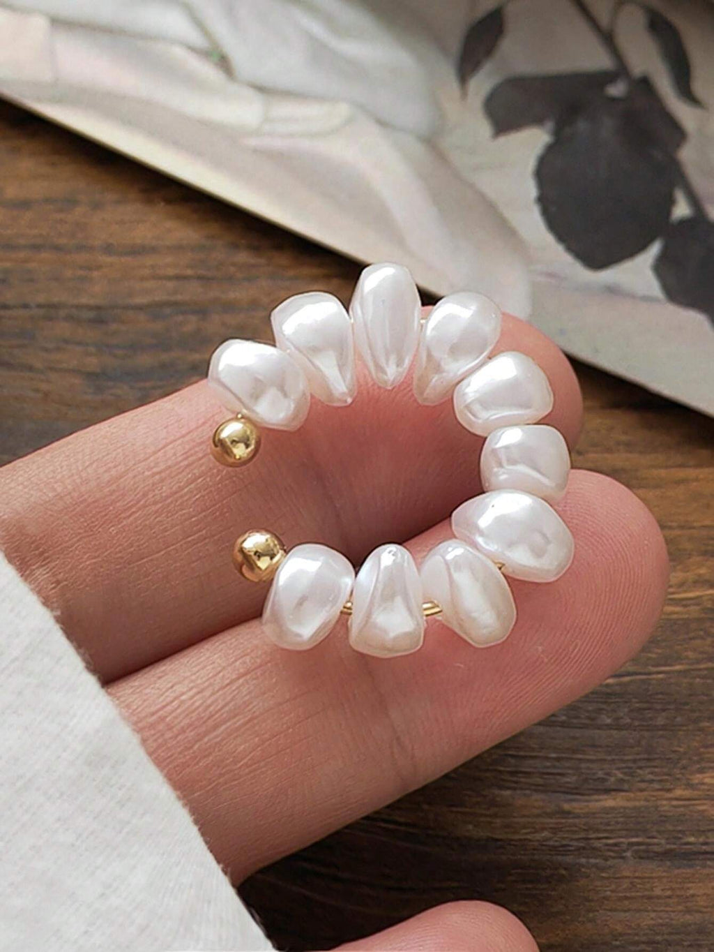 14326 1b-047 Ear cuff 1 Pza