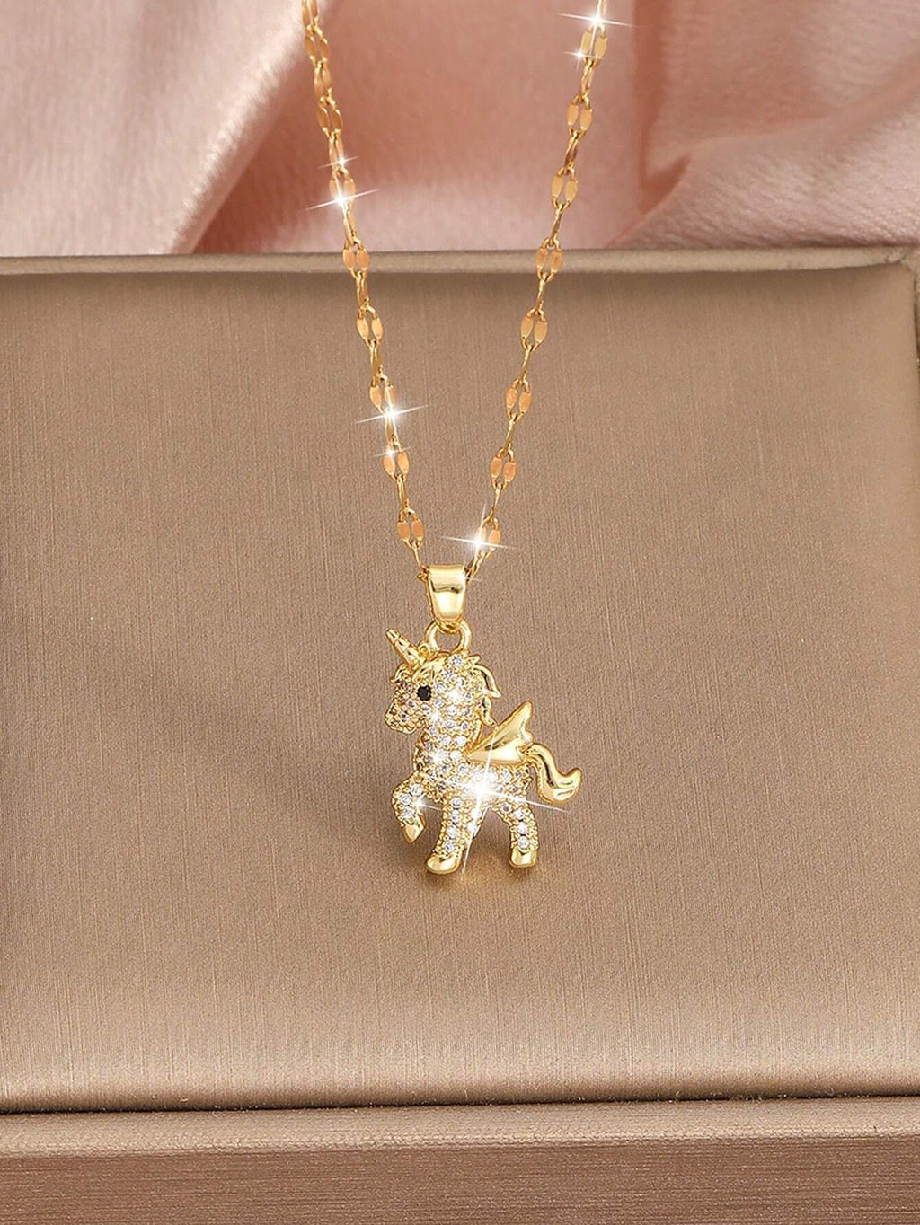 16648 1b-037 Collar con colgante de unicornio niña 1 Pza