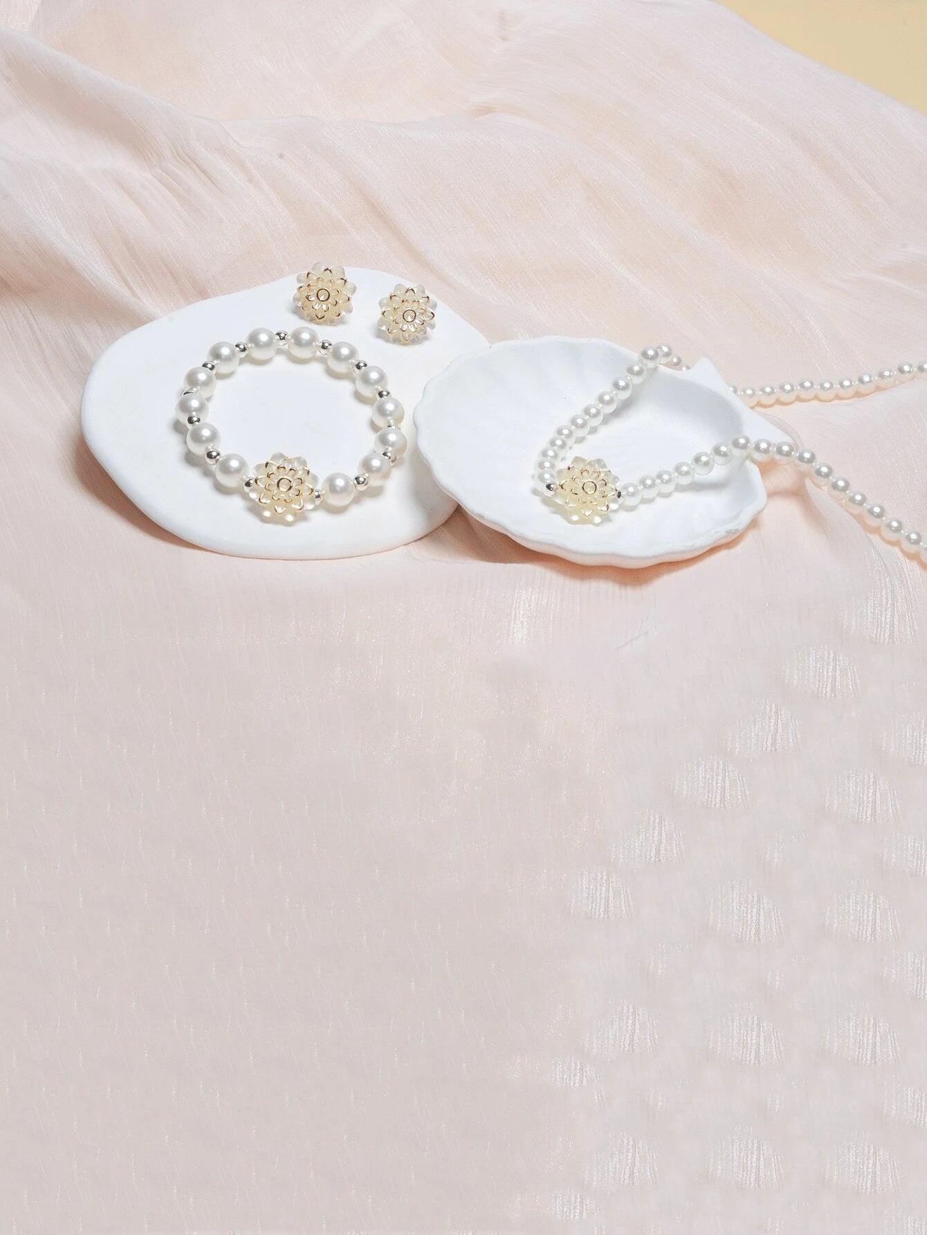 12169 1b-077 Conjunto De Collar Con Decoración De Perlas Y Flores Para Mujeres