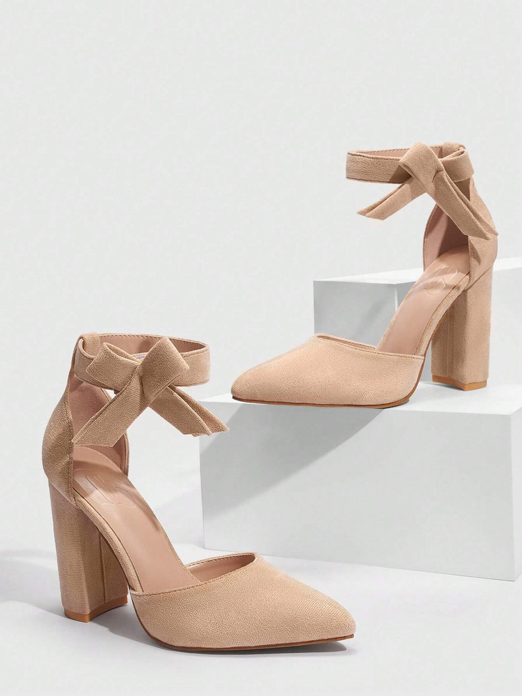 13074 1c-021 Zapatos de mujer con tacón grueso