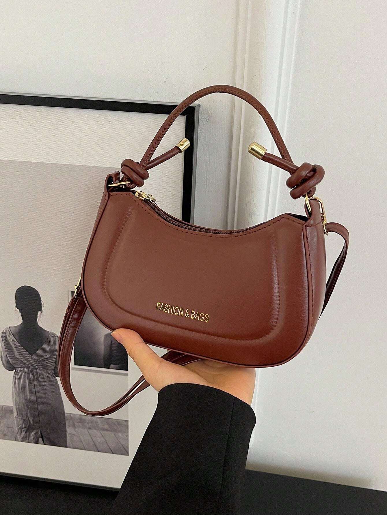 15657 1c-01-07 Bolsa de hombro 1 Pza