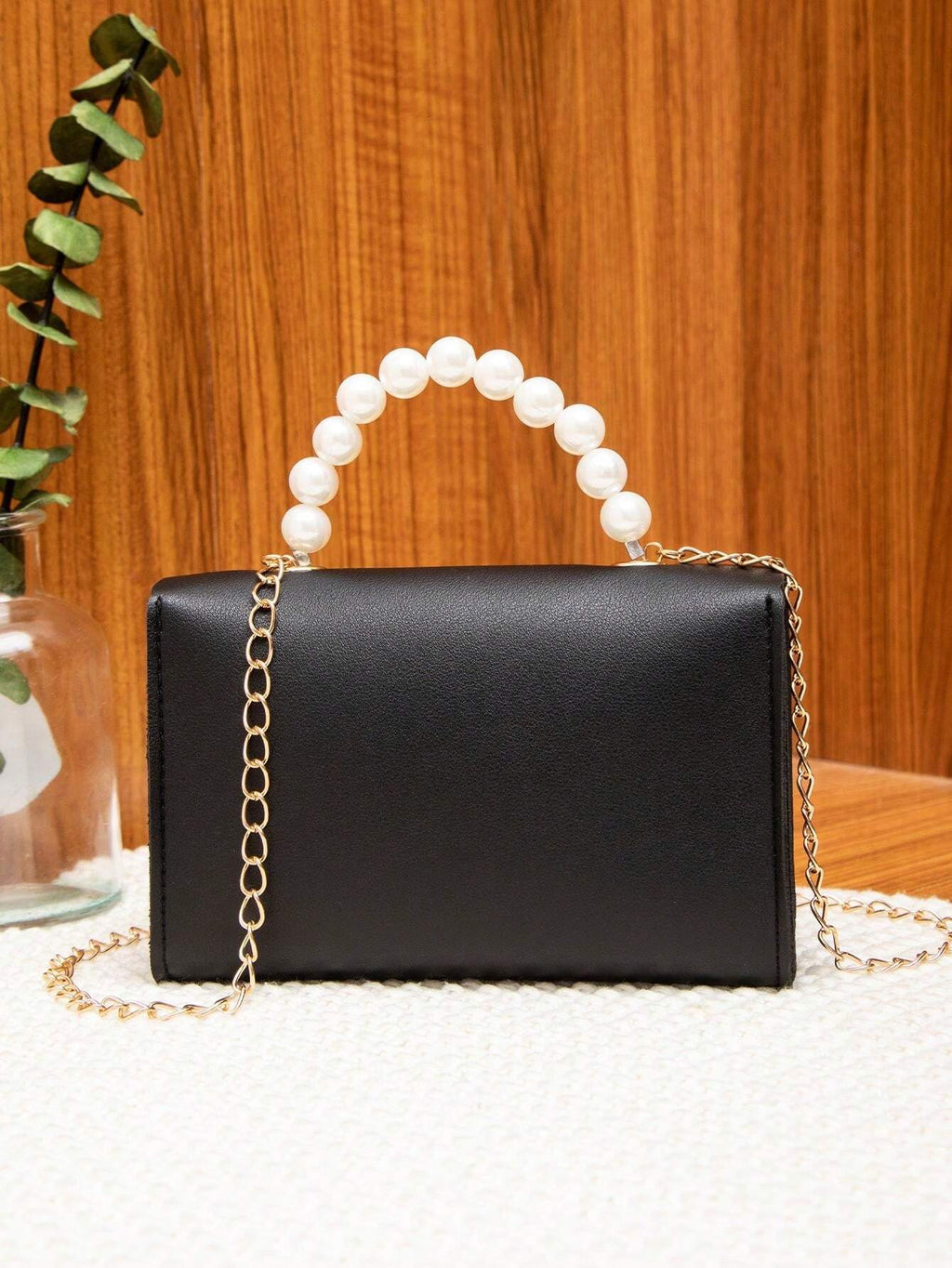 15658 1c-01-08 Bolso mujer con cadena 1 Pza