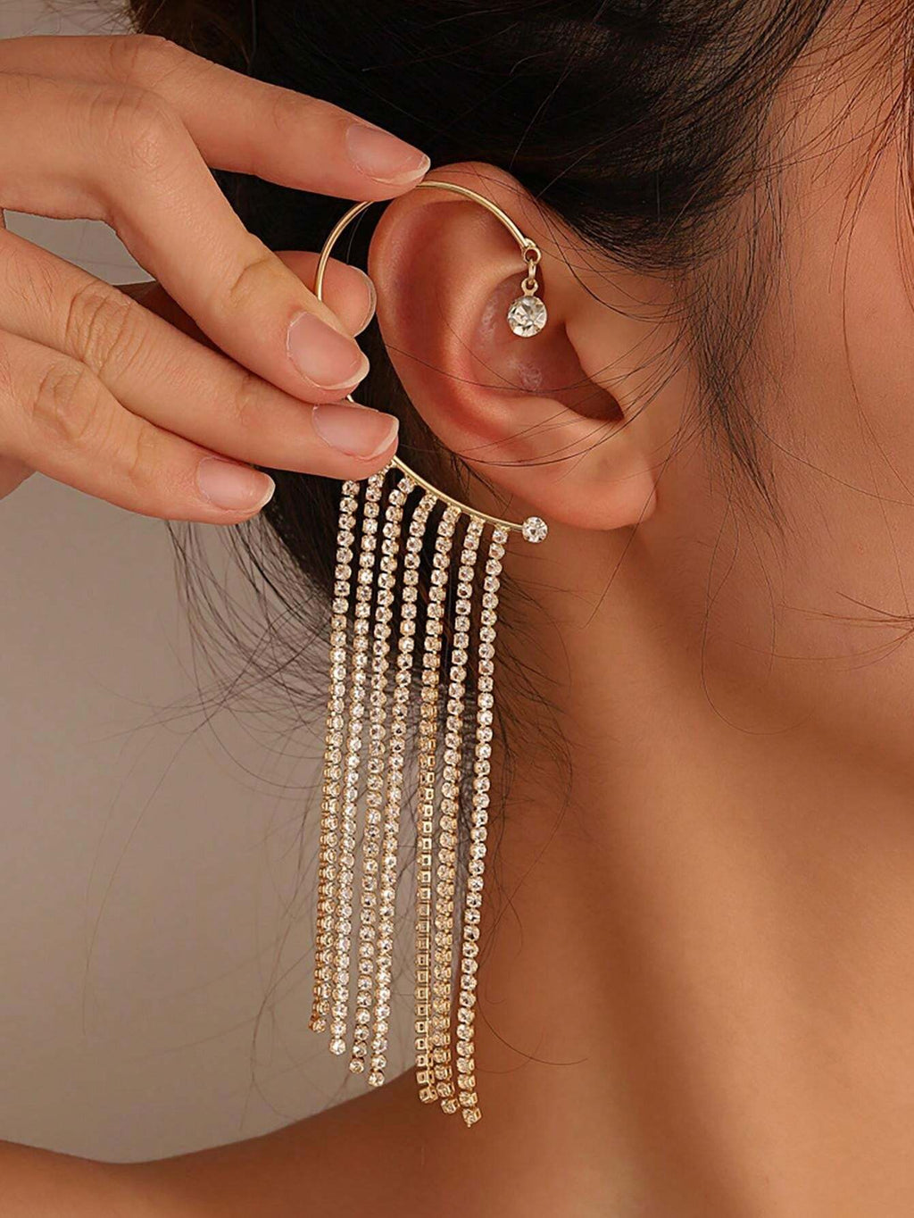 16057 1b-036 Aretes de borlas y diamantes largos 1 Pza