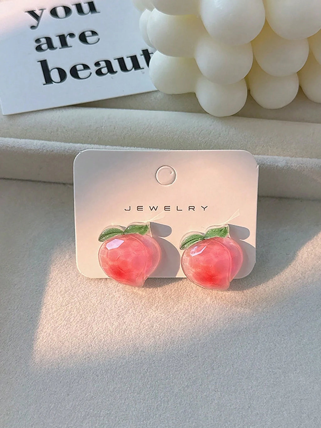 15128 1b-021 Aretes forma durazno 1 Par