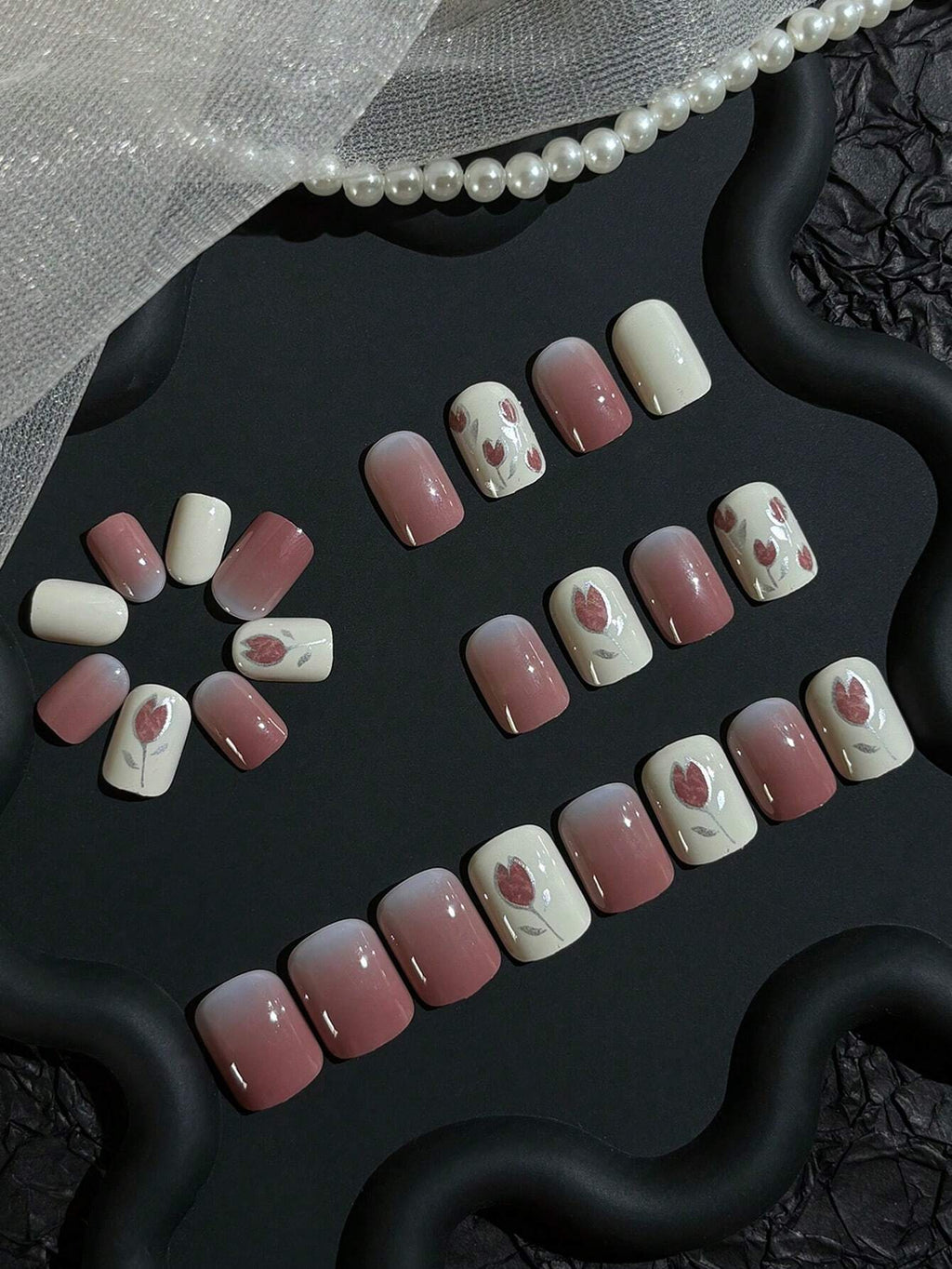 18531 1b-067 Uñas postizas cortas de tulipán 24 Pzas