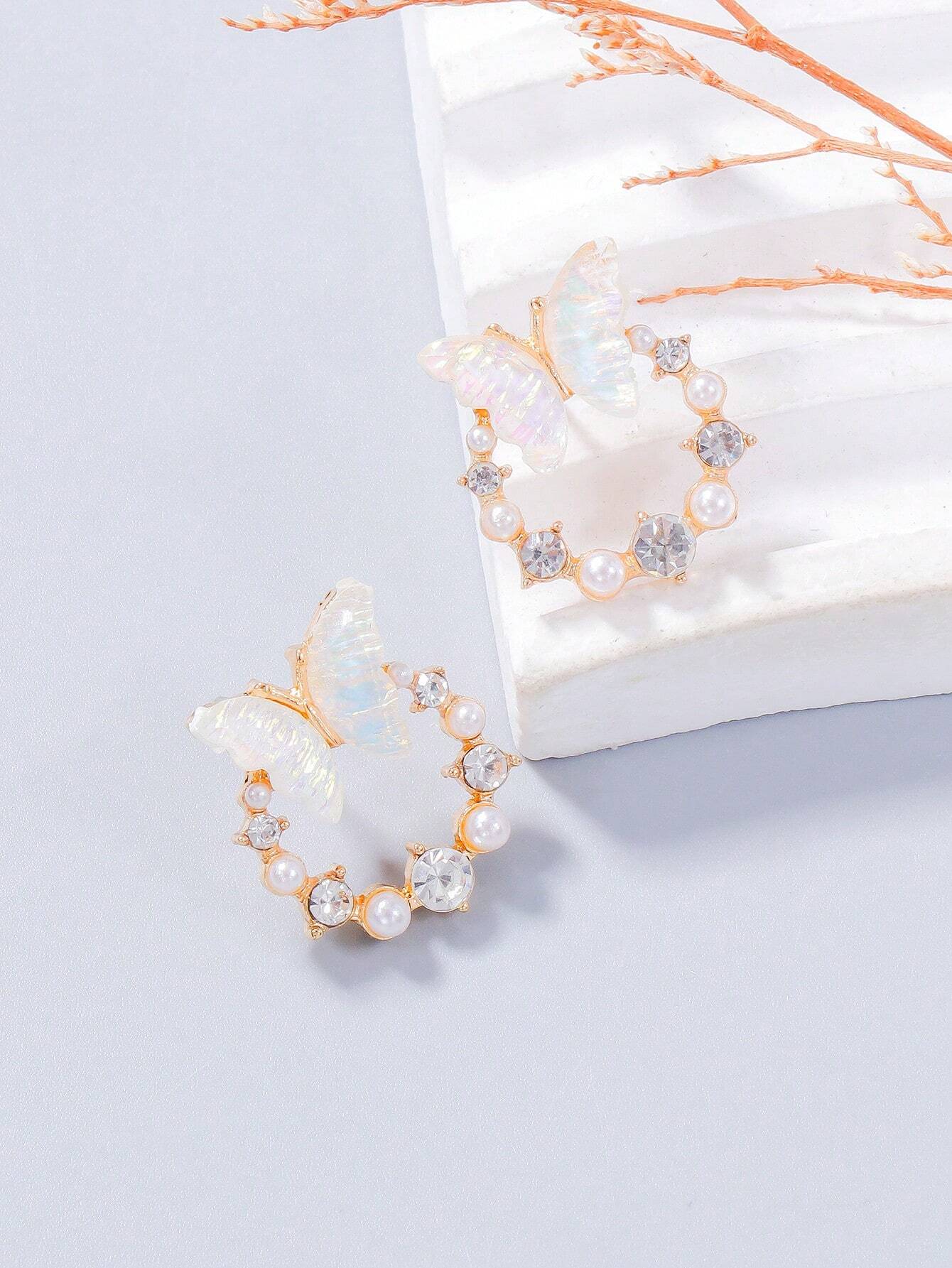 15089 1b-04-02 Pendientes mariposa 2 Pzas