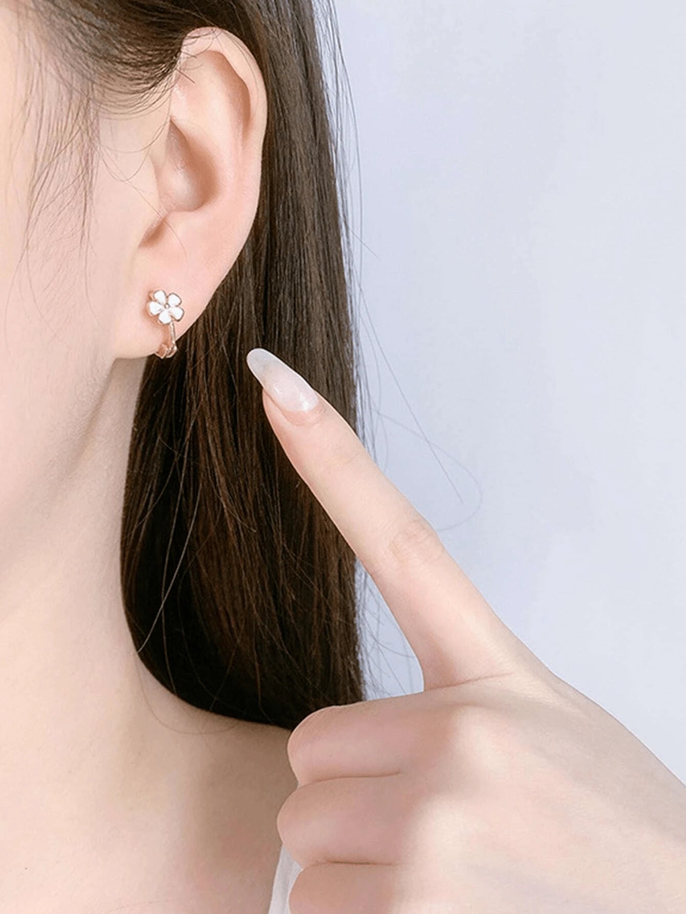 14346 1b-004 Aretes en forma de flor 1 Par