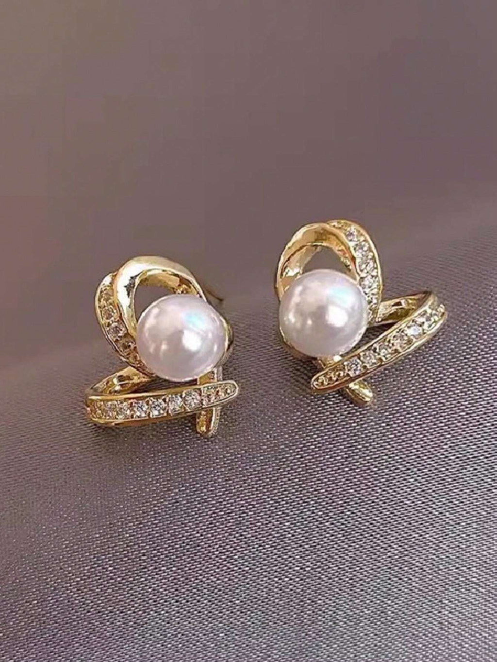 15015 1b-01-08 Aretes de perla en forma de corazón 1 Par