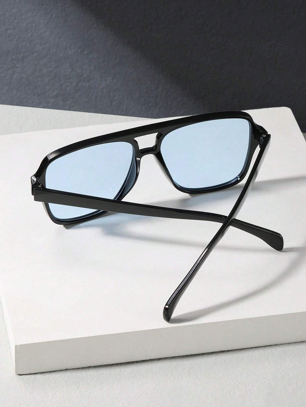 16857 1b-03-06 Gafas de moda 1 Pza
