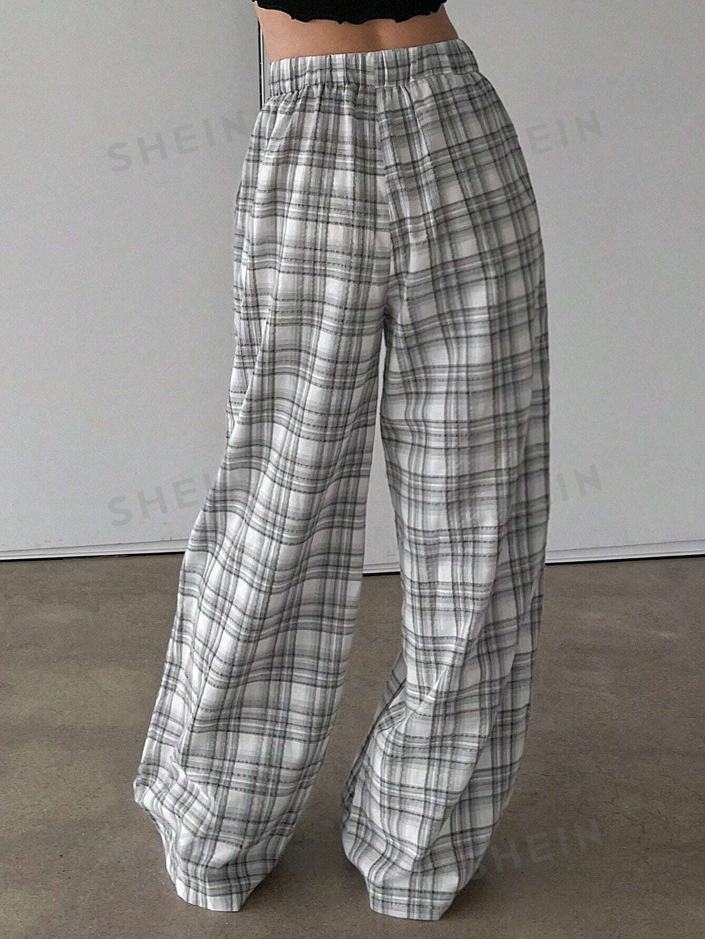 16250 1a-026 Pantalones diseño a cuadros 1 Pza