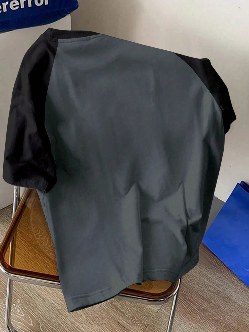 17981 1a-020 Camiseta de manga raglán 1 Pza