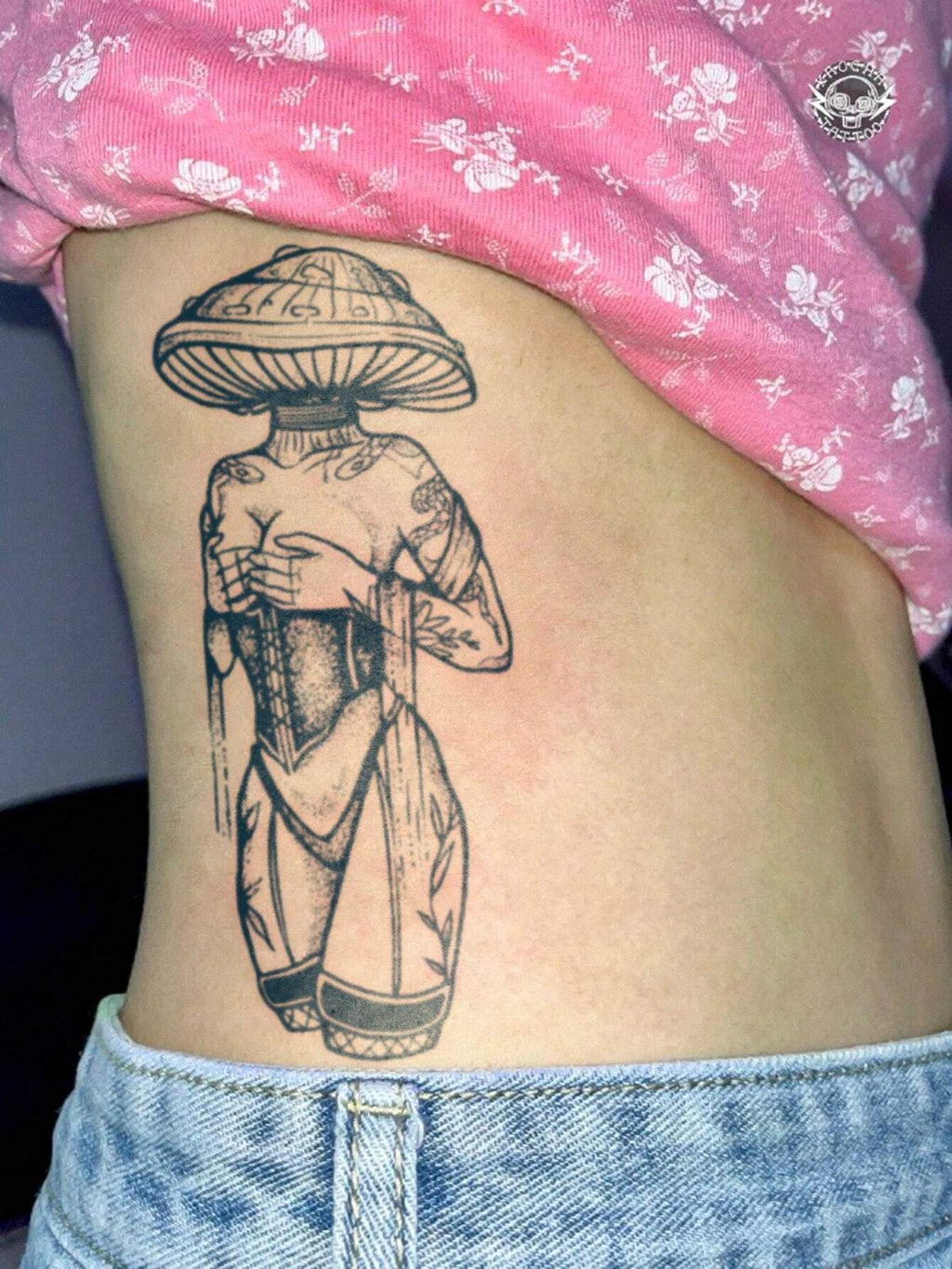 18021 1b-055 Tatuaje diseño de seta