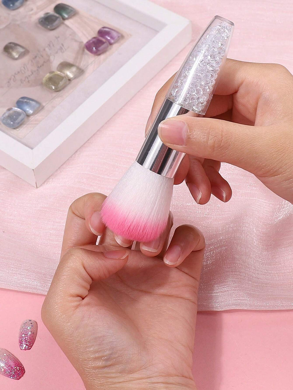 16735 1b-007 Cepillo limpiador de uñas 1 Pza