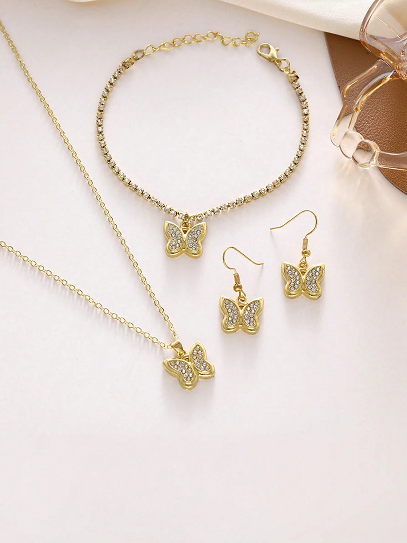 15703 1b-062 Pendientes 4 Pzas