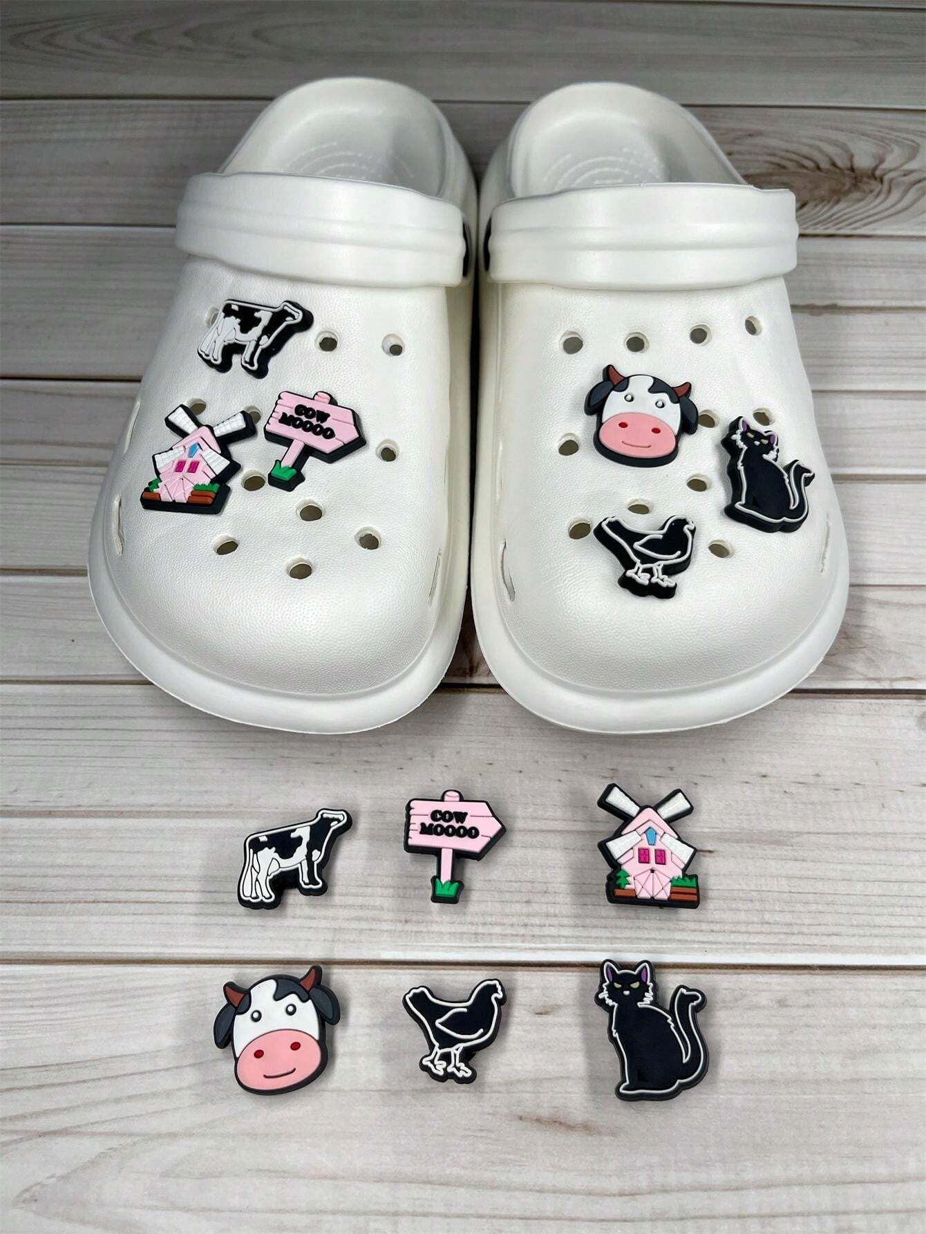 17884 1c-011 Crocs + Pines dibujos animados