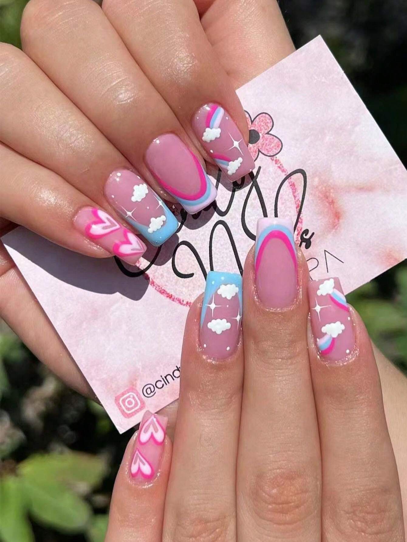 18546 1b-173 Uñas postizas color rosa con líneas azul 24 Pzas
