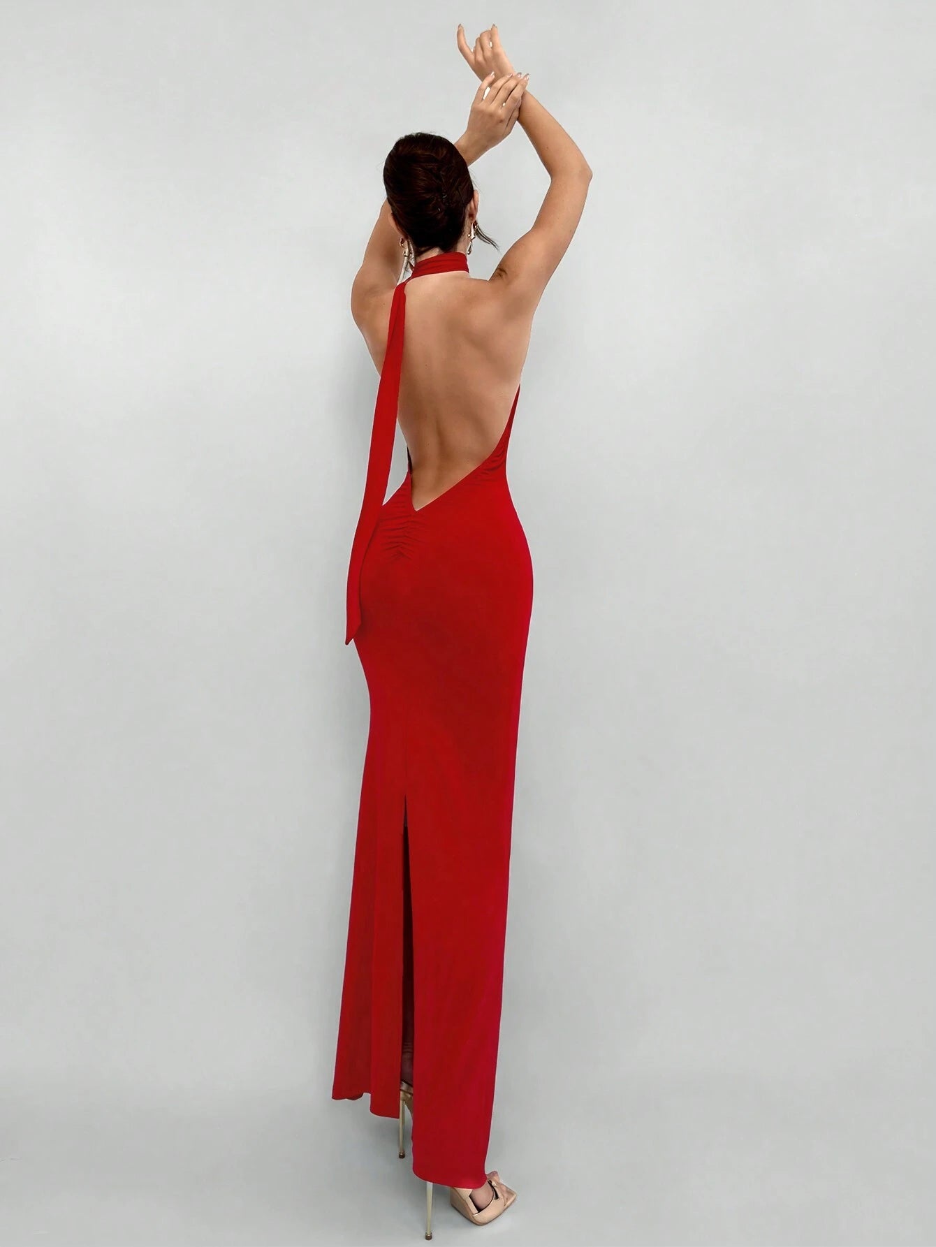 18097 1a-050 Vestido rojo sólido con espalda descubierta 1 Pza