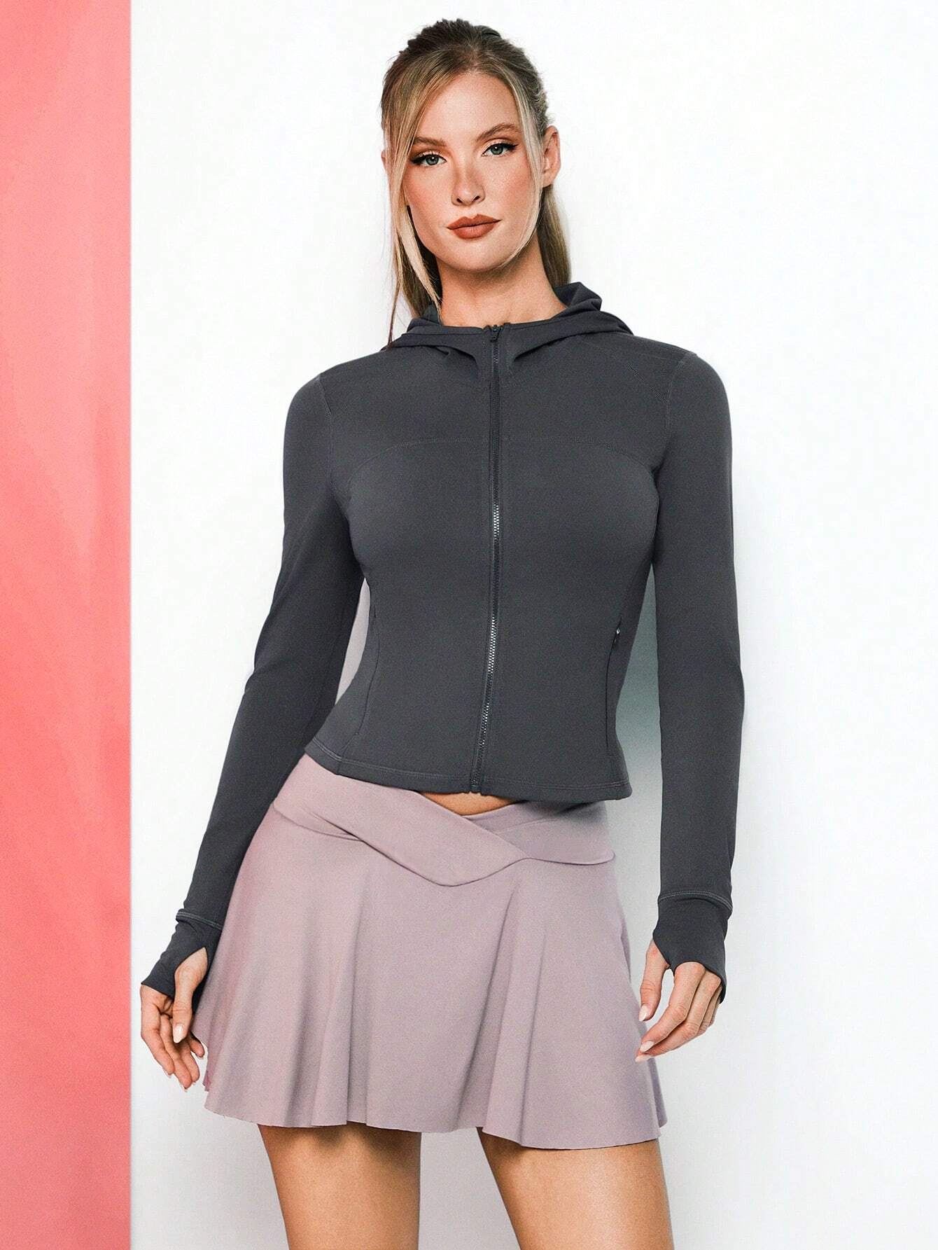 17366 1a-069 Chaquetas deportivas con capucha 1 Pza