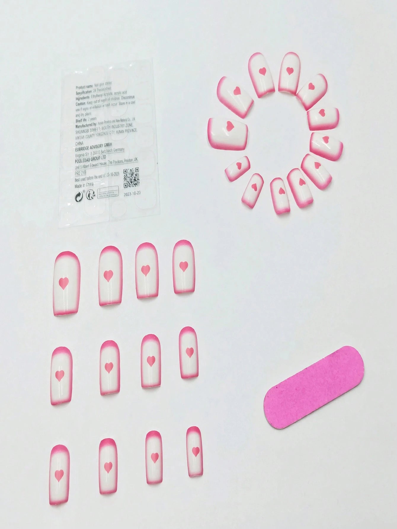 18557 1b-173 Uñas cortas en forma de corazón 24 Pzas