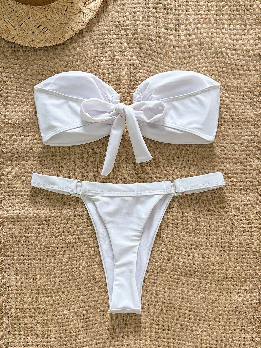 19325 1a-023 Bikini minimalista con decoración de metal 2 Pzas