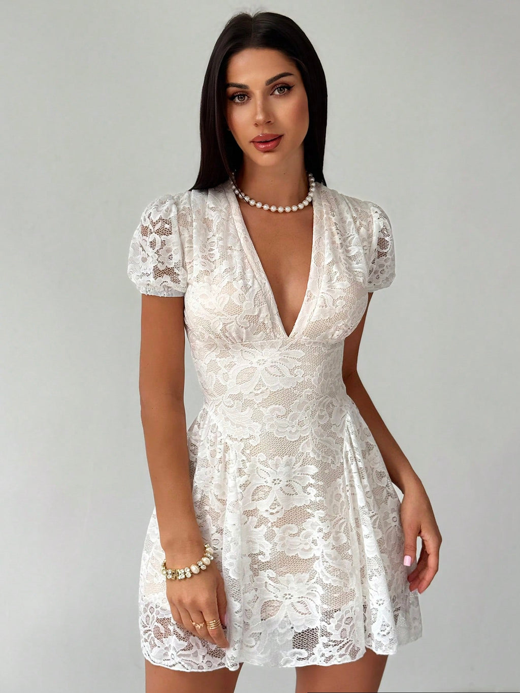 19305 1a-007 Vestido elegante con cuello en V 1 Pza