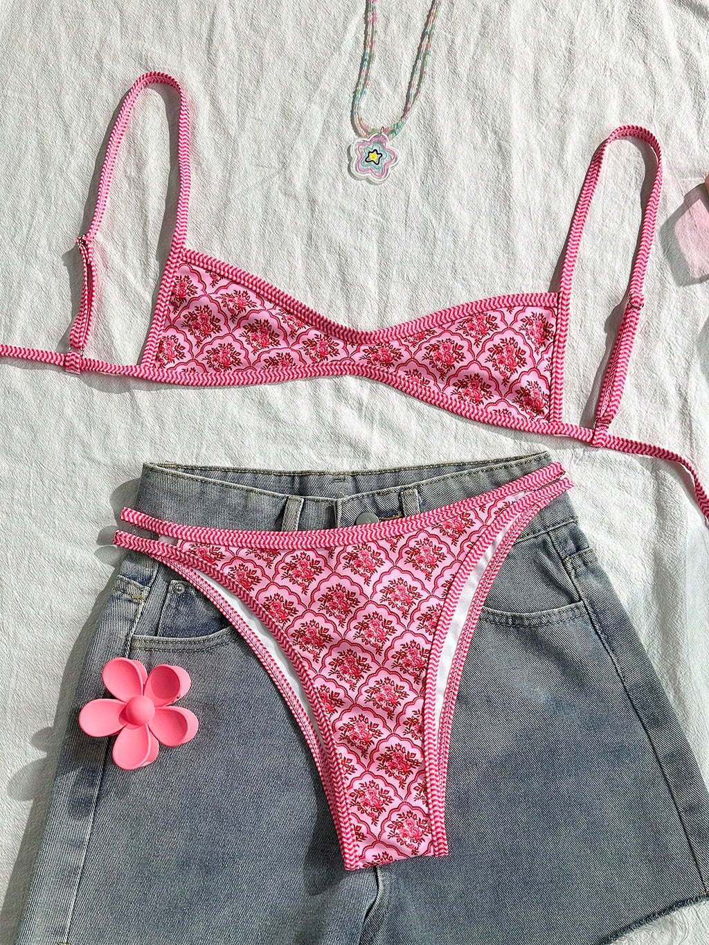 19835 1a-110 Conjunto de traje de baño  con estampado aleatorio 2 Pzs