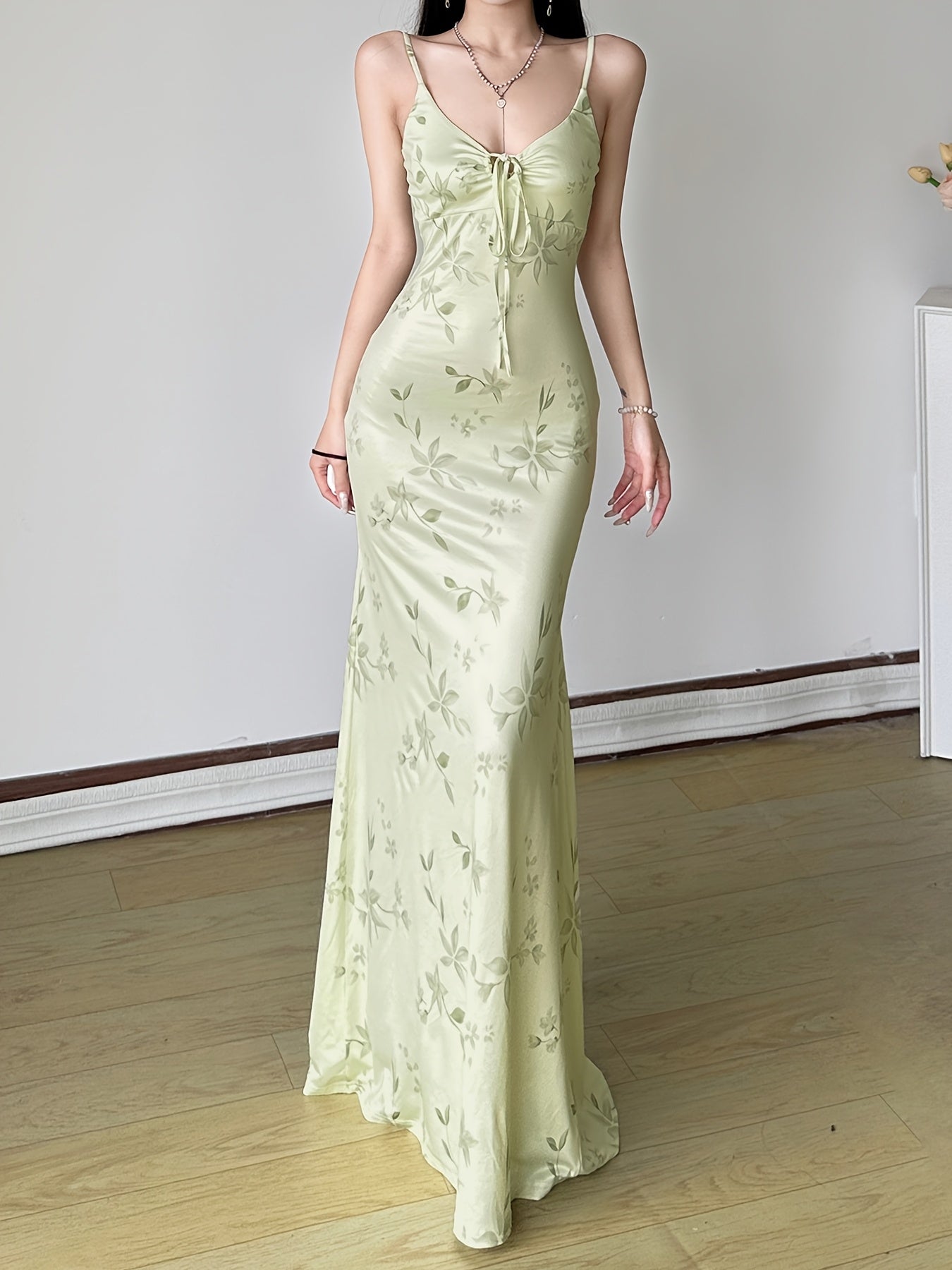 19477 1a-026 Vestido de Flores con Tirantes 1 Pza