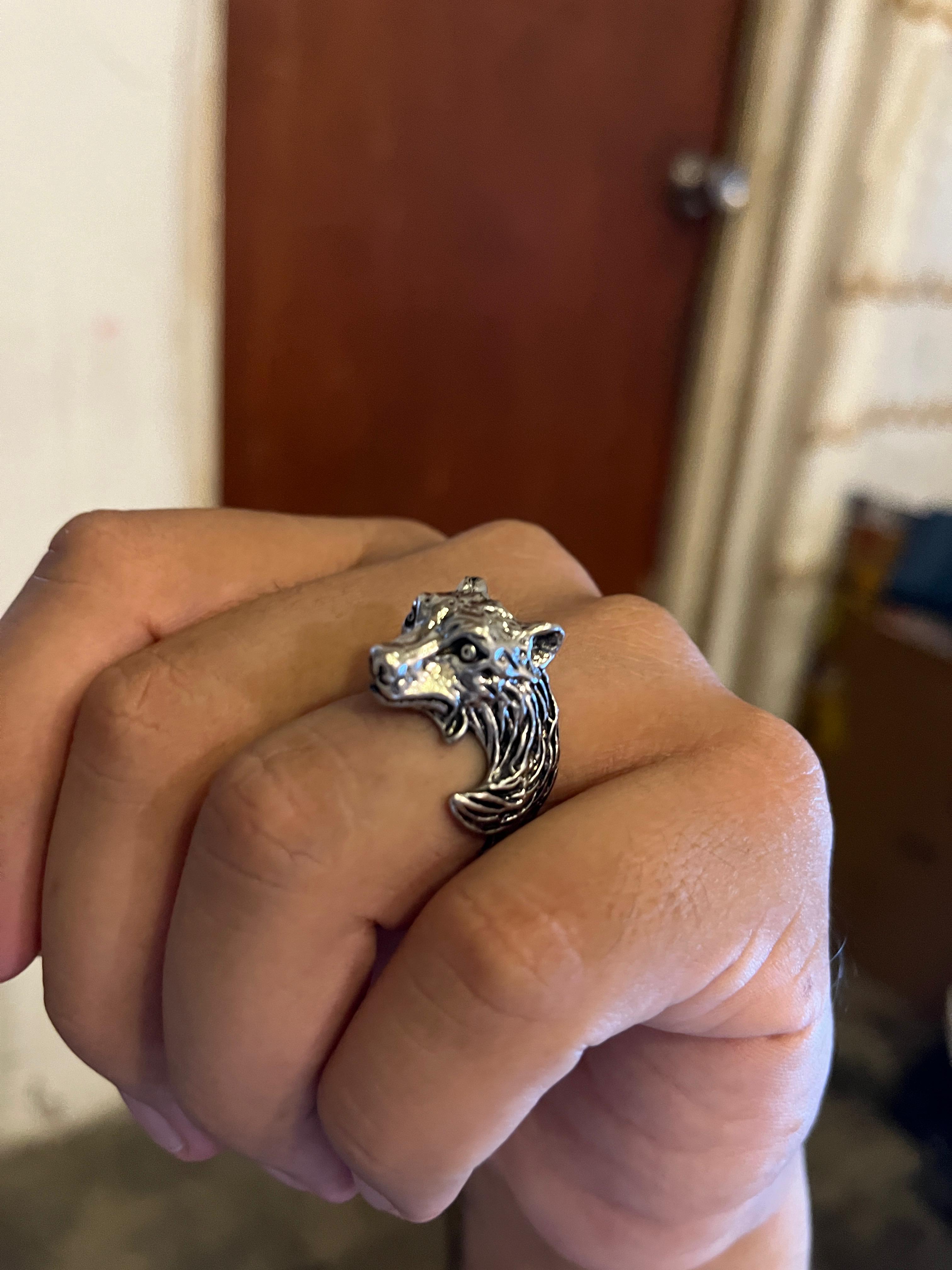 9902 1b-072 Anillo de León