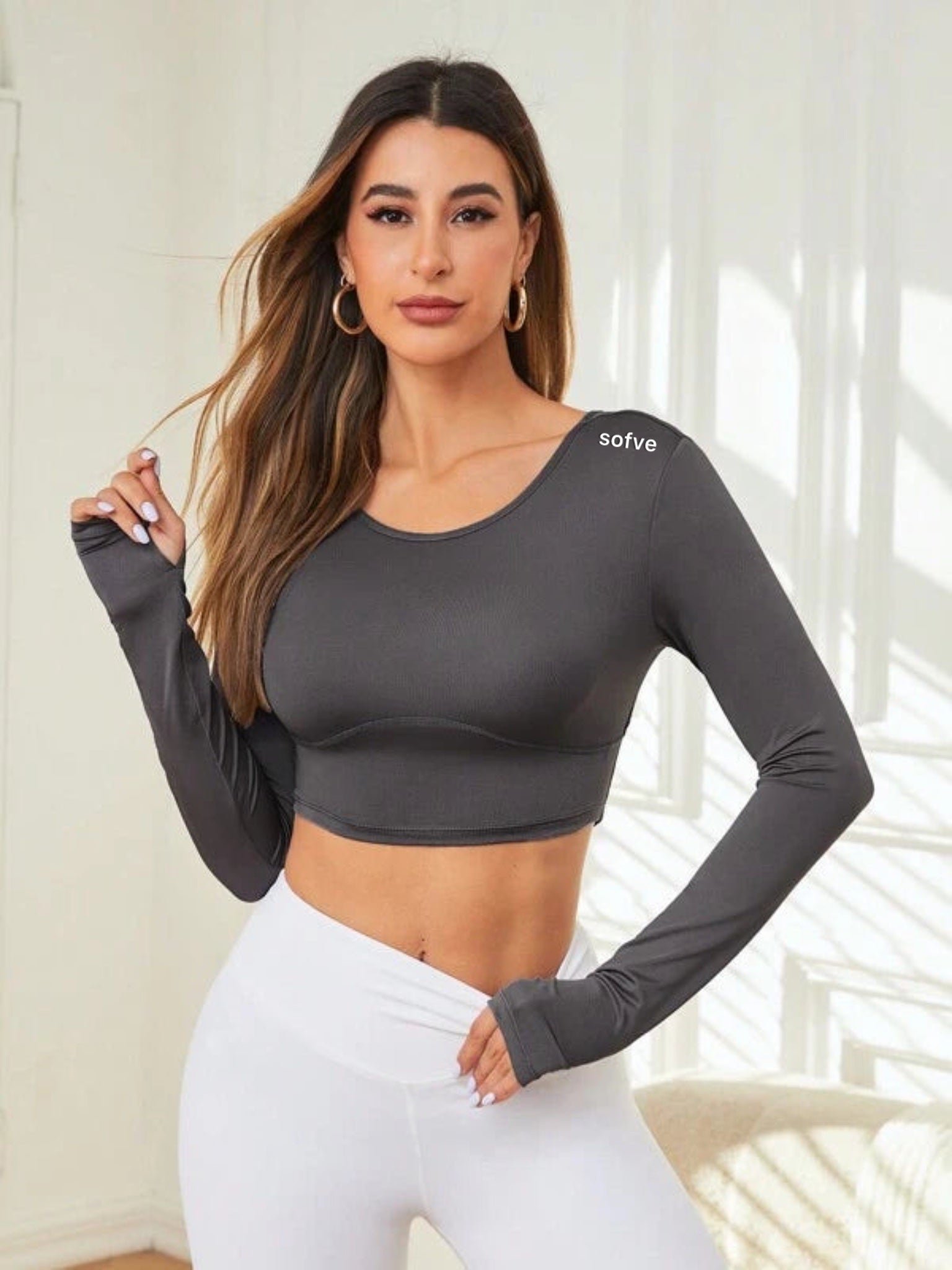 7153 1t-007 Camiseta SOFVE deportiva crop con abertura con cordón trasero