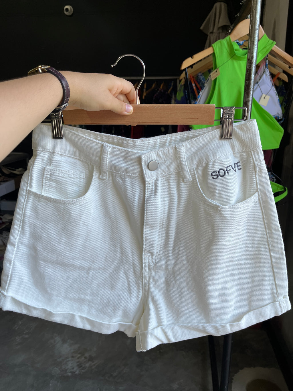 17839 1t-007 SOFVE short en mezclilla de talle alto 1 Pza