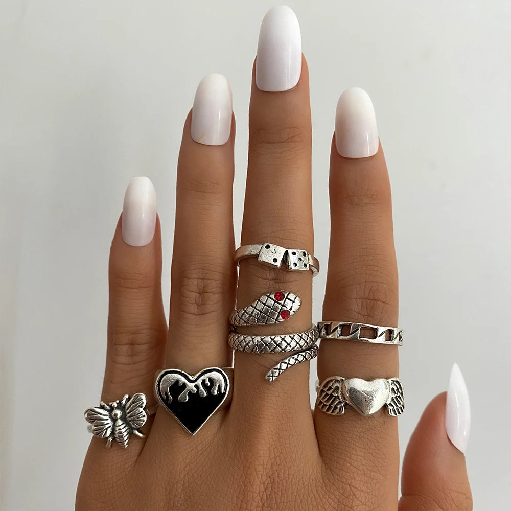 6846 b01-04 Set de anillos góticos