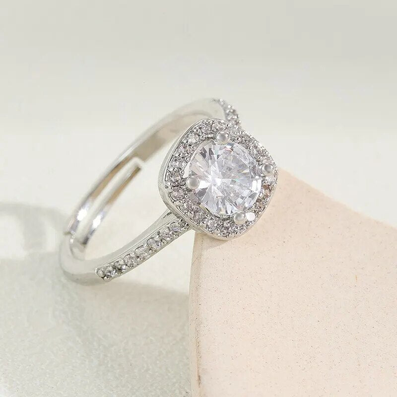 5236 b01-16 Anillo de circón cuadrado brillante ajustable