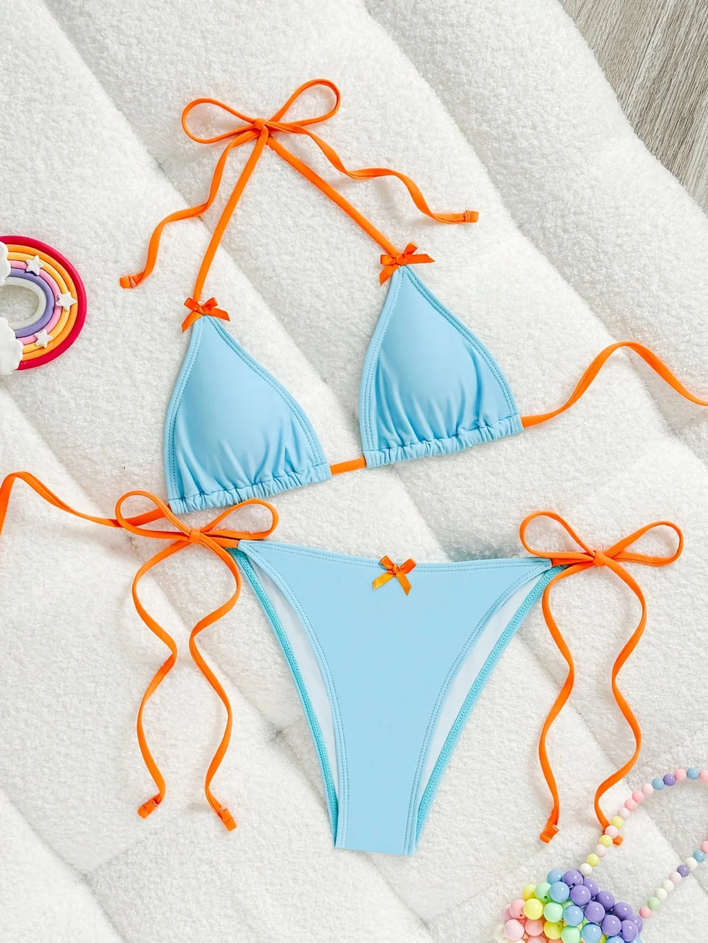 19840 1a-110 Bikini de playa con cuello V 2Pzs