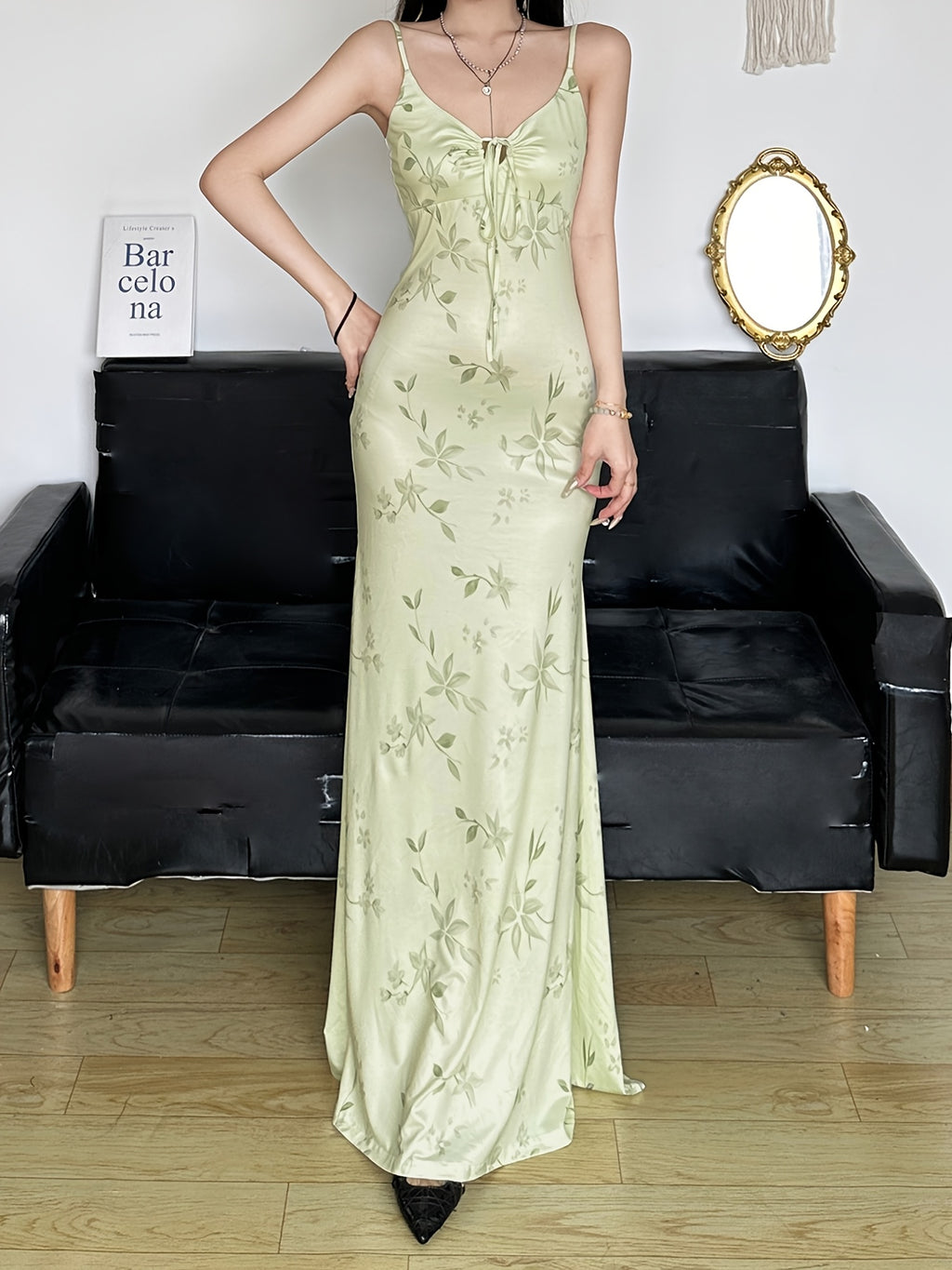 19477 1a-026 Vestido de Flores con Tirantes 1 Pza